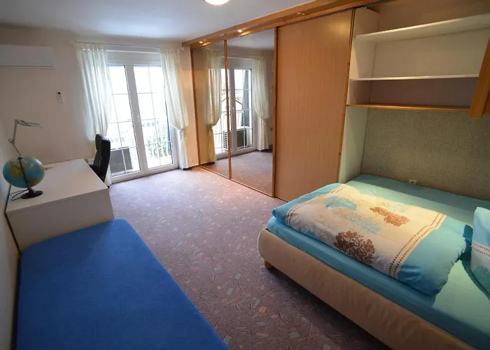 Apartment Near In